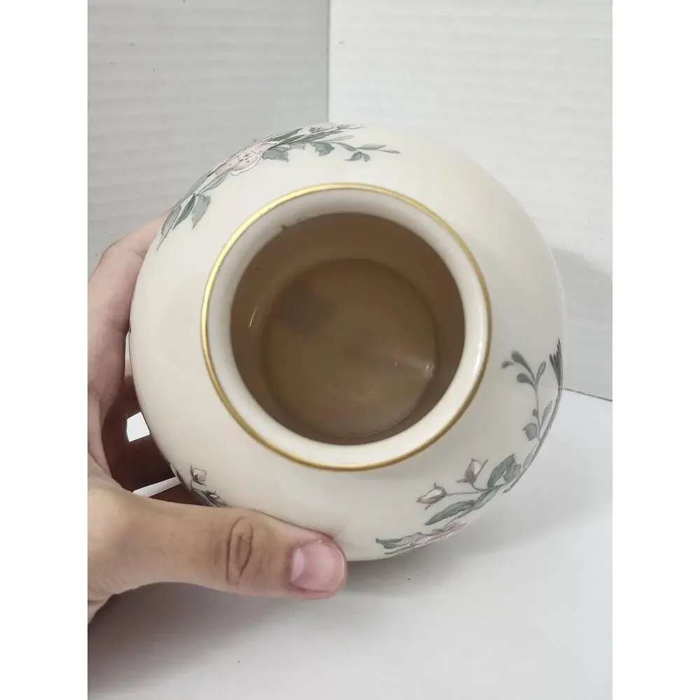 Lenox ​add timeless